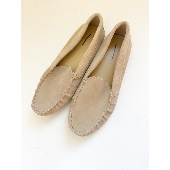 NWOB Ann Taylor Driving Suede Moccasins 11 - Picture 1 of 3